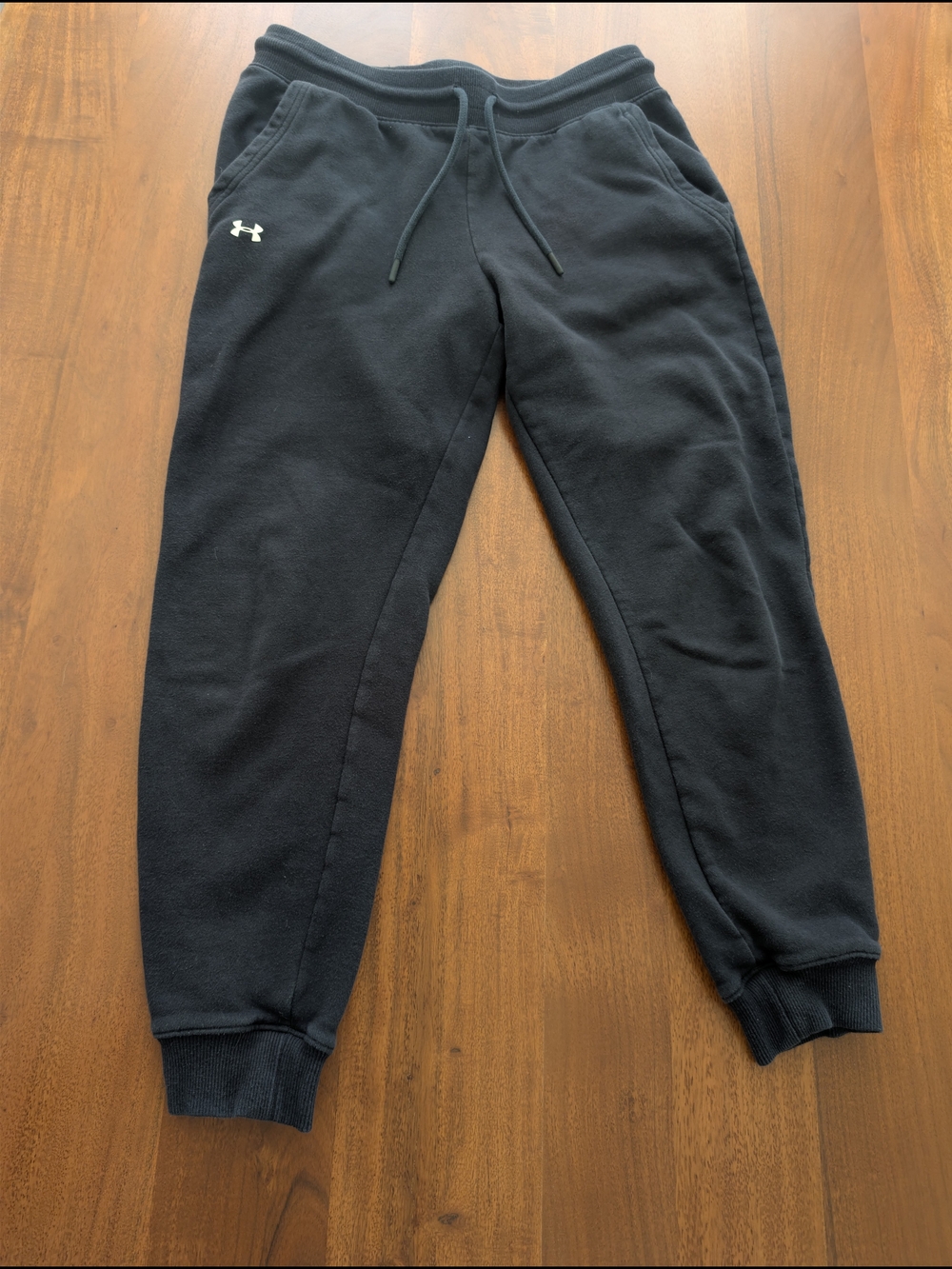 Under Armour Black Fleece Sweatshirt - Loose Fit